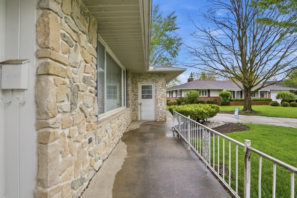 203 Wassenberg St, 3 Bedrooms Bedrooms, 10 Rooms Rooms,2 BathroomsBathrooms,Residential,For Sale,Wassenberg St,114900
