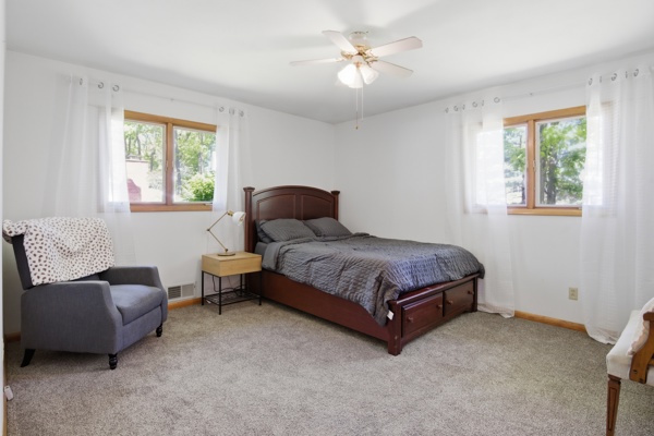 2800 Lakewood Ave., 3 Bedrooms Bedrooms, 6 Rooms Rooms,2 BathroomsBathrooms,Residential,For Sale,Lakewood Ave.,114903
