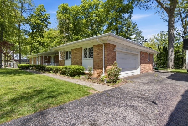 2800 Lakewood Ave., 3 Bedrooms Bedrooms, 6 Rooms Rooms,2 BathroomsBathrooms,Residential,For Sale,Lakewood Ave.,114903