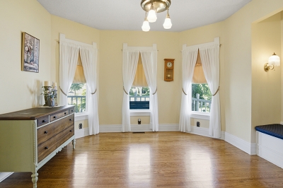 708 N Washington St, 3 Bedrooms Bedrooms, 7 Rooms Rooms,2 BathroomsBathrooms,Residential,For Sale,N Washington St,114904