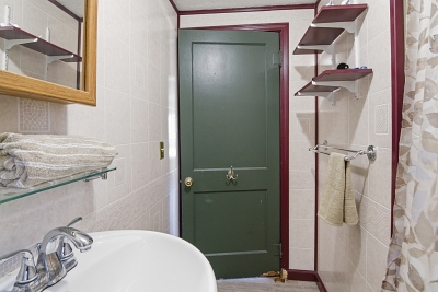 224 Spencer Dr, 2 Bedrooms Bedrooms, 5 Rooms Rooms,1 BathroomBathrooms,Residential,For Sale,Spencer Dr,114905