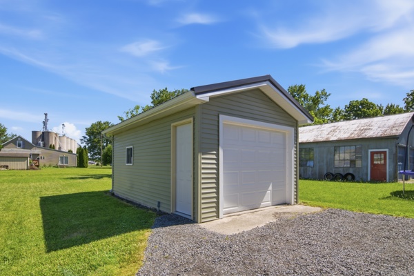 331 North St, 3 Bedrooms Bedrooms, 7 Rooms Rooms,1 BathroomBathrooms,Residential,For Sale,North St,114907