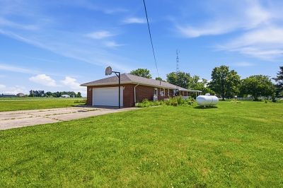 11207 Poe Rd, 3 Bedrooms Bedrooms, 7 Rooms Rooms,1 BathroomBathrooms,Residential,For Sale,Poe Rd,114908
