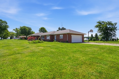 11207 Poe Rd, 3 Bedrooms Bedrooms, 7 Rooms Rooms,1 BathroomBathrooms,Residential,For Sale,Poe Rd,114908