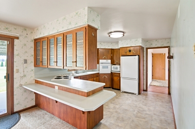 11207 Poe Rd, 3 Bedrooms Bedrooms, 7 Rooms Rooms,1 BathroomBathrooms,Residential,For Sale,Poe Rd,114908
