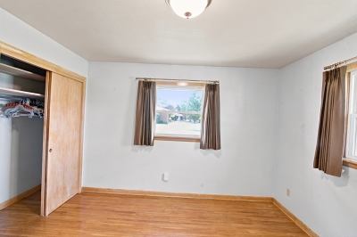 11207 Poe Rd, 3 Bedrooms Bedrooms, 7 Rooms Rooms,1 BathroomBathrooms,Residential,For Sale,Poe Rd,114908