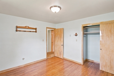 11207 Poe Rd, 3 Bedrooms Bedrooms, 7 Rooms Rooms,1 BathroomBathrooms,Residential,For Sale,Poe Rd,114908