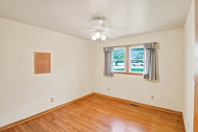 11207 Poe Rd, 3 Bedrooms Bedrooms, 7 Rooms Rooms,1 BathroomBathrooms,Residential,For Sale,Poe Rd,114908