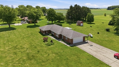 11207 Poe Rd, 3 Bedrooms Bedrooms, 7 Rooms Rooms,1 BathroomBathrooms,Residential,For Sale,Poe Rd,114908