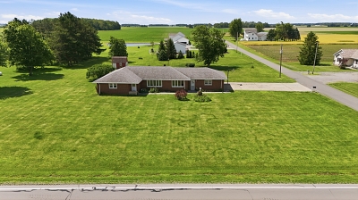 11207 Poe Rd, 3 Bedrooms Bedrooms, 7 Rooms Rooms,1 BathroomBathrooms,Residential,For Sale,Poe Rd,114908