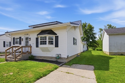 736 Leeson Ave, 2 Bedrooms Bedrooms, 12 Rooms Rooms,1 BathroomBathrooms,Residential,For Sale,Leeson Ave,114909