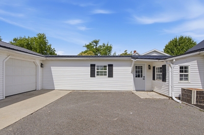 736 Leeson Ave, 2 Bedrooms Bedrooms, 12 Rooms Rooms,1 BathroomBathrooms,Residential,For Sale,Leeson Ave,114909