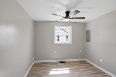 736 Leeson Ave, 2 Bedrooms Bedrooms, 12 Rooms Rooms,1 BathroomBathrooms,Residential,For Sale,Leeson Ave,114909