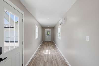 736 Leeson Ave, 2 Bedrooms Bedrooms, 12 Rooms Rooms,1 BathroomBathrooms,Residential,For Sale,Leeson Ave,114909