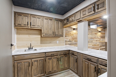 736 Leeson Ave, 2 Bedrooms Bedrooms, 12 Rooms Rooms,1 BathroomBathrooms,Residential,For Sale,Leeson Ave,114909