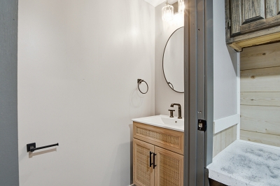 736 Leeson Ave, 2 Bedrooms Bedrooms, 12 Rooms Rooms,1 BathroomBathrooms,Residential,For Sale,Leeson Ave,114909
