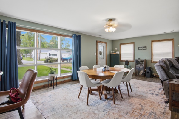 1122 Woodland Ave, 3 Bedrooms Bedrooms, 5 Rooms Rooms,1 BathroomBathrooms,Residential,For Sale,Woodland Ave,114911