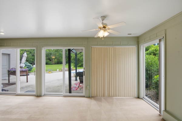 6 Warren Rd., 3 Bedrooms Bedrooms, 6 Rooms Rooms,2 BathroomsBathrooms,Residential,For Sale,Warren Rd.,114912