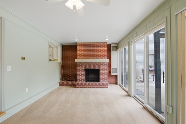 6 Warren Rd., 3 Bedrooms Bedrooms, 6 Rooms Rooms,2 BathroomsBathrooms,Residential,For Sale,Warren Rd.,114912