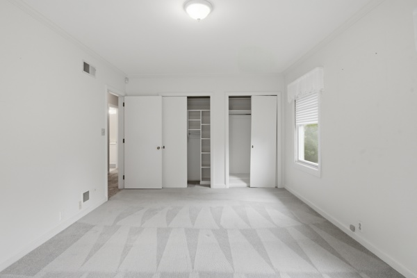 6 Warren Rd., 3 Bedrooms Bedrooms, 6 Rooms Rooms,2 BathroomsBathrooms,Residential,For Sale,Warren Rd.,114912