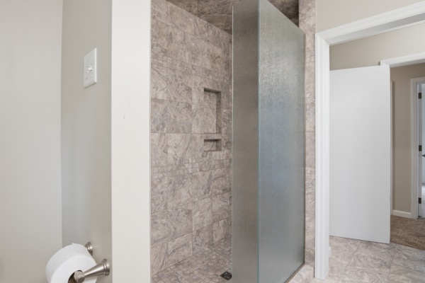 6 Warren Rd., 3 Bedrooms Bedrooms, 6 Rooms Rooms,2 BathroomsBathrooms,Residential,For Sale,Warren Rd.,114912