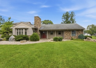 6 Warren Rd., 3 Bedrooms Bedrooms, 6 Rooms Rooms,2 BathroomsBathrooms,Residential,For Sale,Warren Rd.,114912