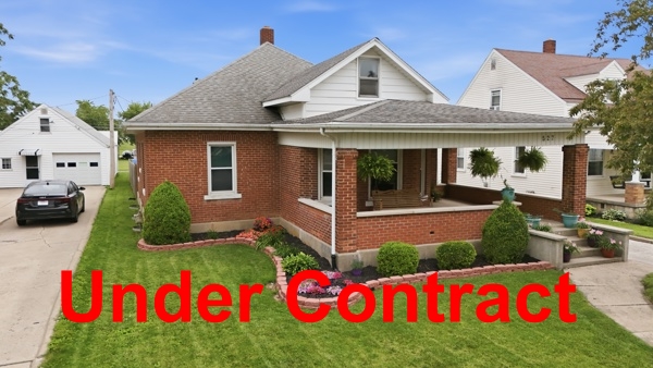 527 W Market St, 4 Bedrooms Bedrooms, 11 Rooms Rooms,2 BathroomsBathrooms,Residential,For Sale,W Market St,114913