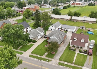 527 W Market St, 4 Bedrooms Bedrooms, 11 Rooms Rooms,2 BathroomsBathrooms,Residential,For Sale,W Market St,114913