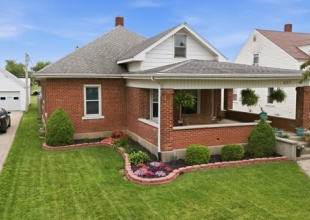 527 W Market St, 4 Bedrooms Bedrooms, 11 Rooms Rooms,2 BathroomsBathrooms,Residential,For Sale,W Market St,114913 527 W Market St, 4 Bedrooms Bedrooms, 11 Rooms Rooms,2 BathroomsBathrooms,Residential,For Sale,W Market St,114913