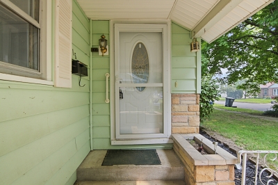 515 S Vine St, 3 Bedrooms Bedrooms, 8 Rooms Rooms,1 BathroomBathrooms,Residential,For Sale,S Vine St,114917
