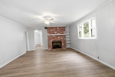 515 S Vine St, 3 Bedrooms Bedrooms, 8 Rooms Rooms,1 BathroomBathrooms,Residential,For Sale,S Vine St,114917