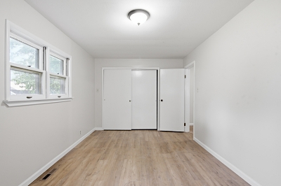 515 S Vine St, 3 Bedrooms Bedrooms, 8 Rooms Rooms,1 BathroomBathrooms,Residential,For Sale,S Vine St,114917
