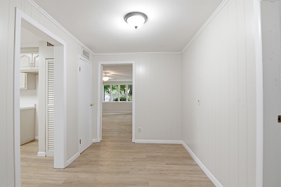 515 S Vine St, 3 Bedrooms Bedrooms, 8 Rooms Rooms,1 BathroomBathrooms,Residential,For Sale,S Vine St,114917