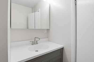 515 S Vine St, 3 Bedrooms Bedrooms, 8 Rooms Rooms,1 BathroomBathrooms,Residential,For Sale,S Vine St,114917