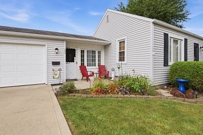 724 Airport Ave, 2 Bedrooms Bedrooms, 4 Rooms Rooms,1 BathroomBathrooms,Residential,For Sale,Airport Ave,114923