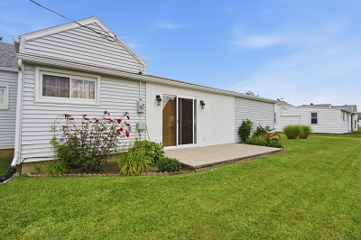 724 Airport Ave, 2 Bedrooms Bedrooms, 4 Rooms Rooms,1 BathroomBathrooms,Residential,For Sale,Airport Ave,114923