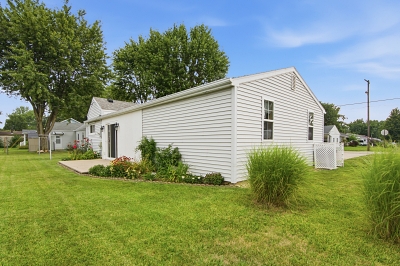 724 Airport Ave, 2 Bedrooms Bedrooms, 4 Rooms Rooms,1 BathroomBathrooms,Residential,For Sale,Airport Ave,114923