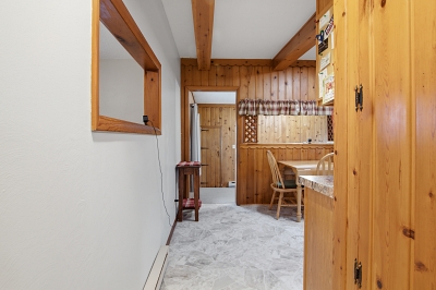 724 Airport Ave, 2 Bedrooms Bedrooms, 4 Rooms Rooms,1 BathroomBathrooms,Residential,For Sale,Airport Ave,114923