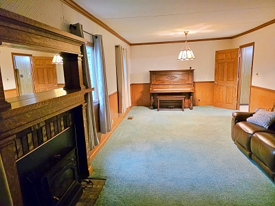 445 Cleveland St, 6 Bedrooms Bedrooms, 10 Rooms Rooms,2 BathroomsBathrooms,Residential,For Sale,Cleveland St,114949