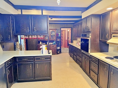 445 Cleveland St, 6 Bedrooms Bedrooms, 10 Rooms Rooms,2 BathroomsBathrooms,Residential,For Sale,Cleveland St,114949
