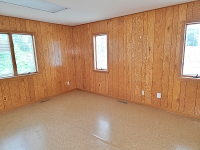 445 Cleveland St, 6 Bedrooms Bedrooms, 10 Rooms Rooms,2 BathroomsBathrooms,Residential,For Sale,Cleveland St,114949
