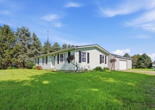 3 Bedrooms Bedrooms, 6 Rooms Rooms,1 BathroomBathrooms,Residential,For Sale,114950 3 Bedrooms Bedrooms, 6 Rooms Rooms,1 BathroomBathrooms,Residential,For Sale,114950