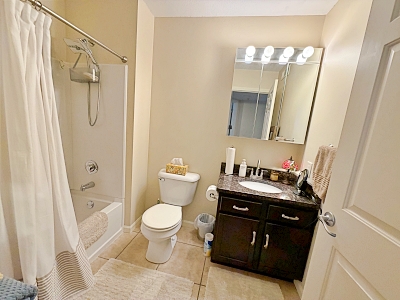 2 Bedrooms Bedrooms, 4 Rooms Rooms,2 BathroomsBathrooms,Condo-townhouse,For Sale,114951