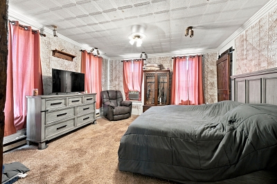 8766 Germann Rd, 3 Bedrooms Bedrooms, 12 Rooms Rooms,1 BathroomBathrooms,Residential,For Sale,Germann Rd,114954