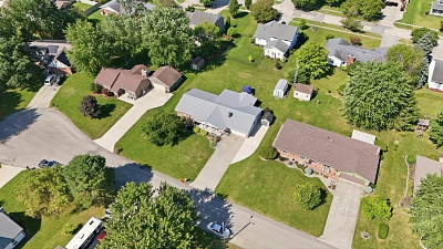 3 Bedrooms Bedrooms, 8 Rooms Rooms,2 BathroomsBathrooms,Residential,For Sale,114955