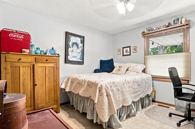 3 Bedrooms Bedrooms, 8 Rooms Rooms,2 BathroomsBathrooms,Residential,For Sale,114955