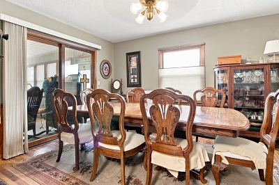 3 Bedrooms Bedrooms, 8 Rooms Rooms,2 BathroomsBathrooms,Residential,For Sale,114955