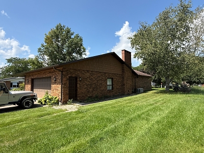 2905 York St, 3 Bedrooms Bedrooms, 10 Rooms Rooms,2 BathroomsBathrooms,Residential,For Sale,York St,114956