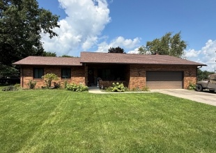 2905 York St, 3 Bedrooms Bedrooms, 10 Rooms Rooms,2 BathroomsBathrooms,Residential,For Sale,York St,114956 2905 York St, 3 Bedrooms Bedrooms, 10 Rooms Rooms,2 BathroomsBathrooms,Residential,For Sale,York St,114956