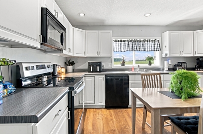 1874 Schaadt Rd., 3 Bedrooms Bedrooms, 5 Rooms Rooms,2 BathroomsBathrooms,Residential,For Sale,Schaadt Rd.,114958